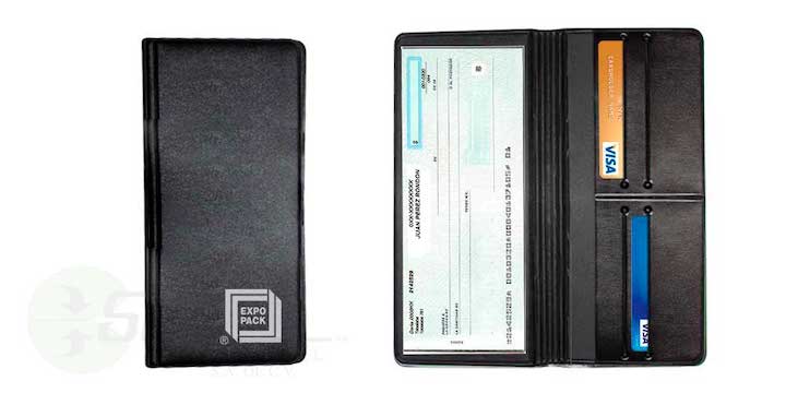 PORTA CHEQUERA DE VINIL CON 4 PORTA CREDENCIALES